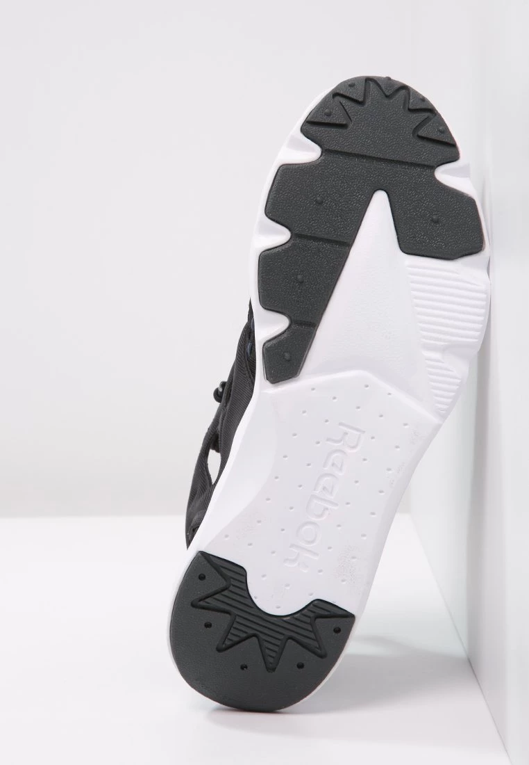 Reebok Classic FURYLITE Baskets Basses Black/solid Grey/white Femme 5 Reebok Classic FURYLITE Baskets Basses Black/solid Grey/white Femme – Image 5