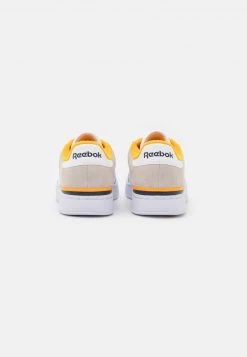 Reebok Classic AD COURT Baskets Basses Footwear White/vector Navy/semi Solar Gold Unisex -Reebok Classic Soldes Magasin 87da42bb3c9d4b3085bfbe7acca3cf79