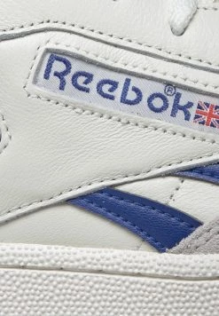 Reebok Classic Homme CLUB C REVENGE VINTAGE SHOES Baskets Basses White -Reebok Classic Soldes Magasin 895fc4f6015c4a72b2cf64142f614dc1