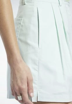 Reebok Classic Short Green Femme 11 Reebok Classic Short Green Femme -Reebok Classic Soldes Magasin 8ad57d593cdc4a8eaf10d04ad502593c