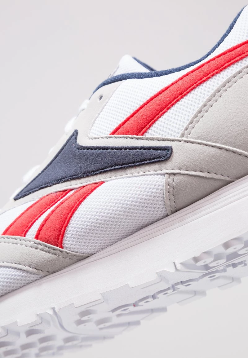 Reebok Classic Unisex RAPIDE Baskets Basses Skull Grey/white/navy 6 Reebok Classic Unisex RAPIDE Baskets Basses Skull Grey/white/navy – Image 6