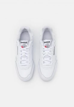 Reebok Classic CLUB C LEGACY REVENGE UNISEX Baskets Basses Footwear White/core Black -Reebok Classic Soldes Magasin 8e751b584c4447f38e226e976ed3264c