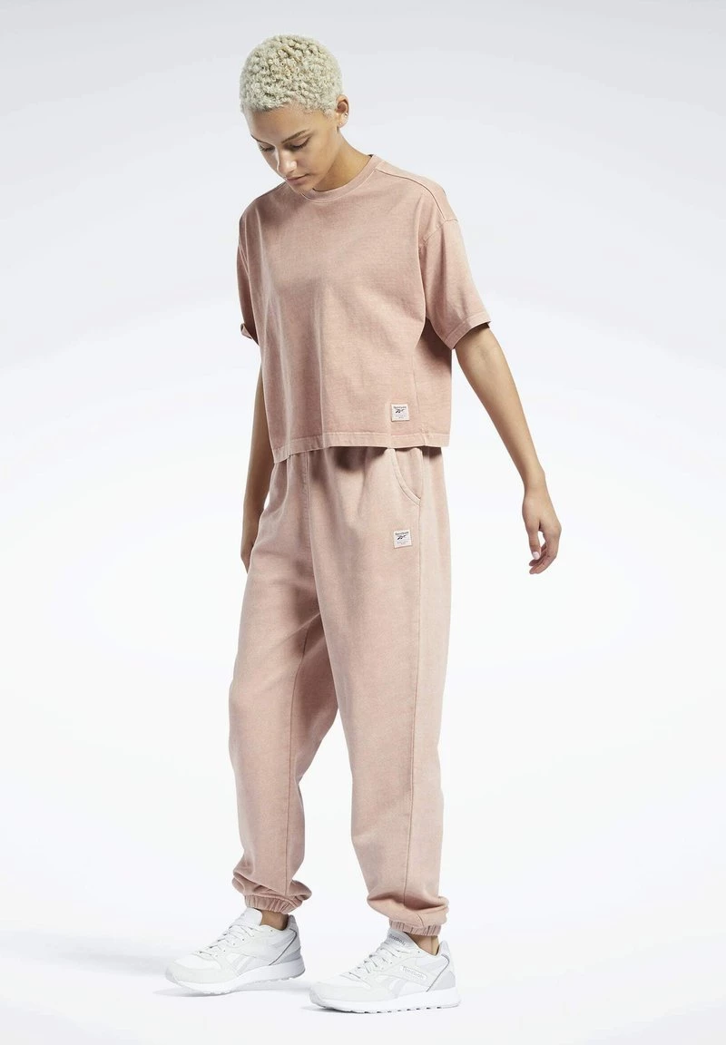 Reebok Classic T Shirt Basique Red Femme 2 Reebok Classic T Shirt Basique Red Femme – Image 2