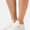 Reebok Classic CLUB C 85 VINTAGE Baskets Basses Chalk/alabaster/sky Blue Femme