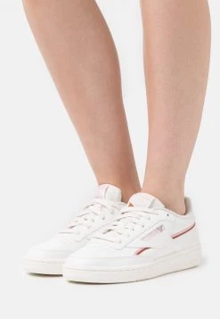 Reebok Classic CLUB C 85 VEGAN Baskets Basses Chalk/pink Glow/baked Earth Femme