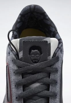 REEBOK CLASSIC X CASA DE PAPEL CLUB C UNISEX Baskets Basses Gravel/nocturnal Grey/vector Red -Reebok Classic Soldes Magasin 9c682554237a4441bd303294f5481d76