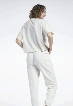 Reebok Classic T Shirt Basique White Femme -Reebok Classic Soldes Magasin 9ee6418997ef4b5fb357bfa4abdc9cba