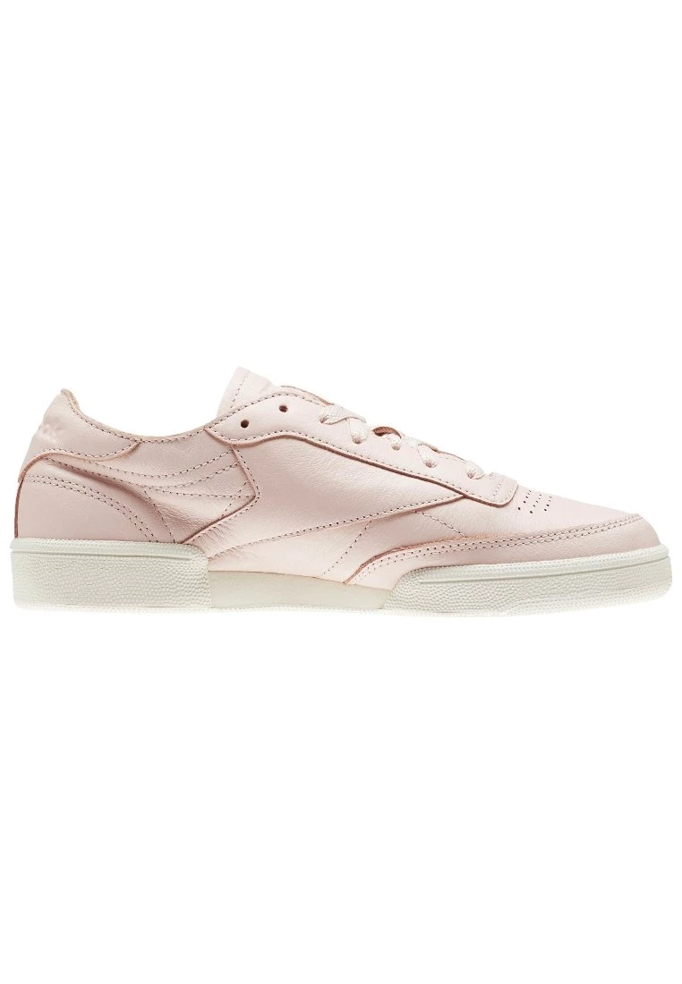 Reebok Classic CLUB C 85 Baskets Basses Pink Femme 6 Reebok Classic CLUB C 85 Baskets Basses Pink Femme – Image 6