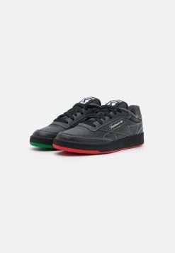 Reebok Classic CLUB C 85 UNISEX Baskets Basses Core Black/vector Red -Reebok Classic Soldes Magasin a1f055260a2143ae9270eb576394f89b