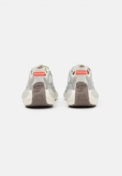 Reebok Classic Unisex KINETICA CONCEPT Baskets Basses Fog/grey/orange 8 Reebok Classic Unisex KINETICA CONCEPT Baskets Basses Fog/grey/orange -Reebok Classic Soldes Magasin a481d3b5e8794cb7a6af6164e42c7e9c