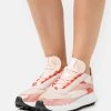Reebok Classic LEGACY 83 Baskets Basses Ceramic Pink/dynamic Red/morning Fog Femme