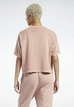 Reebok Classic T Shirt Basique Red Femme 11 Reebok Classic T Shirt Basique Red Femme -Reebok Classic Soldes Magasin af05ac5b06d34b468159b89ae467ddd8