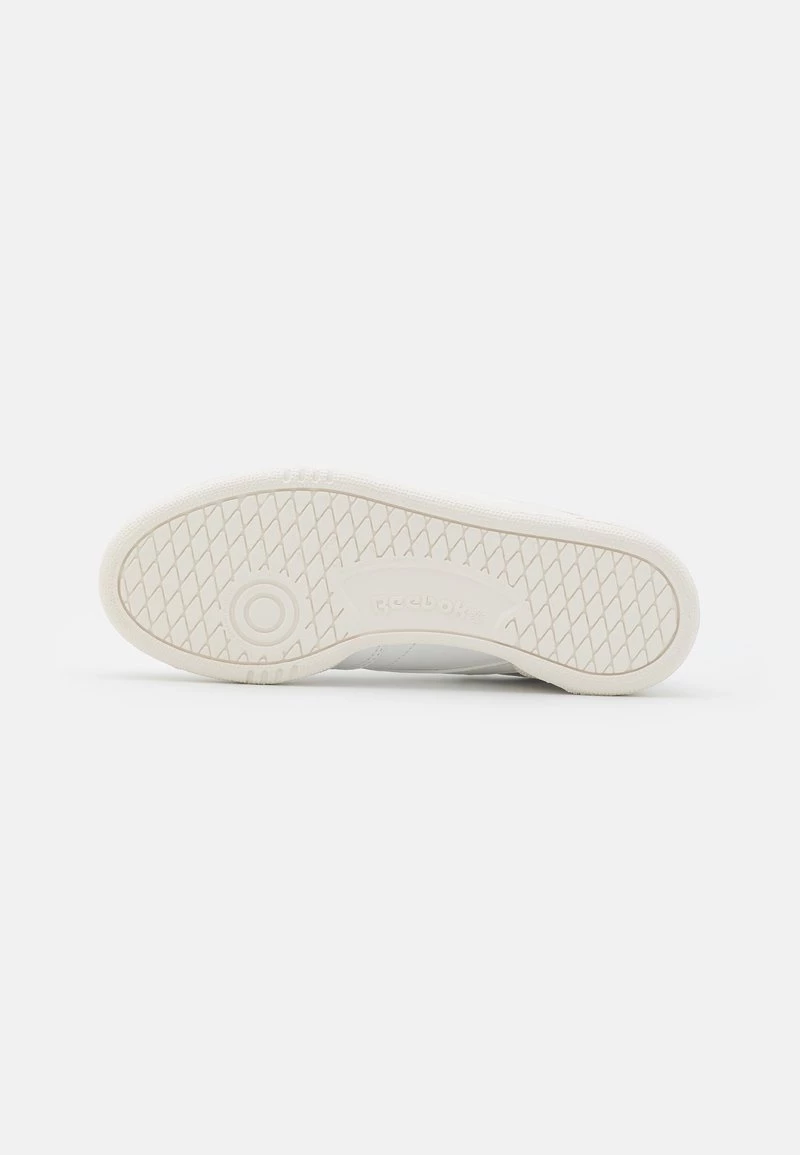 Reebok Classic CLUB C 85 VEGAN Baskets Basses Chalk/gable Grey/quartz Glow Femme 8 Reebok Classic CLUB C 85 VEGAN Baskets Basses Chalk/gable Grey/quartz Glow Femme – Image 8