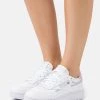 Reebok Classic Femme CLUB C DOUBLE Baskets Basses Footwear White/cold Grey/orange Fluo