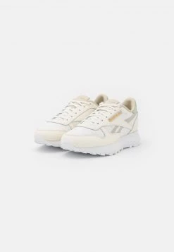 Reebok Classic CLASSIC Baskets Basses Chalk/moonstone/light Sage Femme 8 Reebok Classic CLASSIC Baskets Basses Chalk/moonstone/light Sage Femme -Reebok Classic Soldes Magasin ba2087ade52a49d78e6bc27af225ae9a