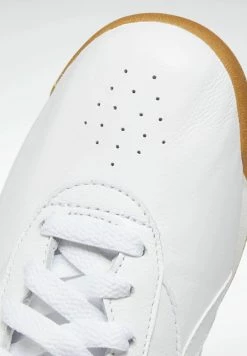 Reebok Classic Femme Baskets Basses White -Reebok Classic Soldes Magasin c40dc085e3f2415791e07f2d1f57e18e