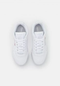Reebok Classic CLASSIC SP VEGAN Baskets Basses Footwear White/pure Grey Femme -Reebok Classic Soldes Magasin c4a7704a3e984b258dffa59674baba39