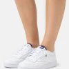 Reebok Classic Femme CLUB C 85 Baskets Basses Footwear White/dark Orchid/aqua Dust