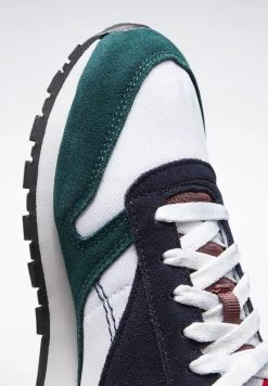 Reebok Classic Enfant CLASSIC LEATHER SHOES Baskets Basses White 17 Reebok Classic Enfant CLASSIC LEATHER SHOES Baskets Basses White -Reebok Classic Soldes Magasin c7c22495e9d640288a28e5b9cf900b28