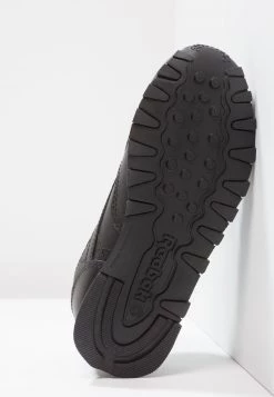 Reebok Classic Baskets Basses Black Unisex 10 Reebok Classic Baskets Basses Black Unisex -Reebok Classic Soldes Magasin cdcb68a4199741029d890dea4dd9e0b3