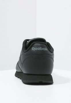 Reebok Classic Unisex CLASSIC Baskets Basses Black -Reebok Classic Soldes Magasin d3bca7287b7045adac56fdf472d0c230