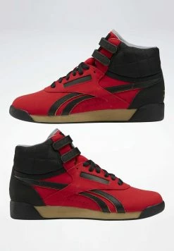 Reebok Classic Baskets Basses Red Femme -Reebok Classic Soldes Magasin dae8027f2e624c4d9ed6cfb2a008d633