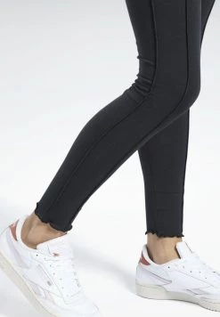 Reebok Classic Legging Black Femme 14 Reebok Classic Legging Black Femme -Reebok Classic Soldes Magasin dc1719a1c3dc450aa2b051be17b2e218