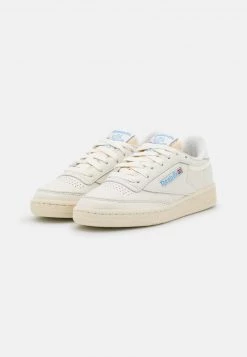 Reebok Classic CLUB C 85 VINTAGE Baskets Basses Chalk/alabaster/sky Blue Femme -Reebok Classic Soldes Magasin deb8d8b2fa444204b8f81b40c76a58f1