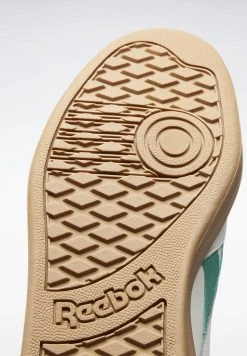 Reebok Classic Unisex CLUB C LEGACY REVENGE Baskets Basses Chalk/semi Future Teal/reebok Lee -Reebok Classic Soldes Magasin e0aed13517d64895926d6ae4faf05f30