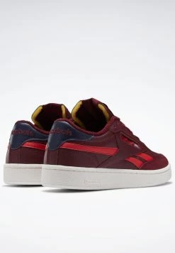 Reebok Classic CLUB C REVENGE Baskets Basses Classic Burgundy/cherry/vector Navy Unisex -Reebok Classic Soldes Magasin e3598917540740a2b1e20a3ca5d478b4