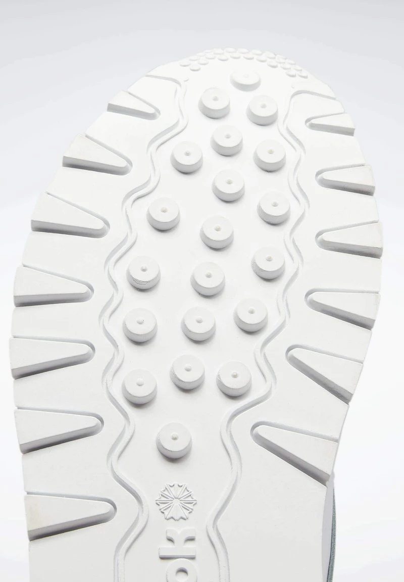 Reebok Classic Enfant Chaussures Premiers Pas White 9 Reebok Classic Enfant Chaussures Premiers Pas White – Image 9