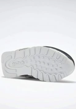 Reebok Classic Chaussures De Skate Silver Enfant -Reebok Classic Soldes Magasin e9b237cdca4b4b428bef13405c1779e5