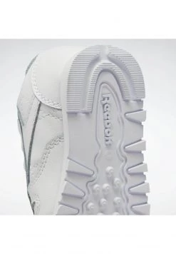 Reebok Classic Unisex Baskets Basses White -Reebok Classic Soldes Magasin e9e000a55bb54808a326df4d82f6704e