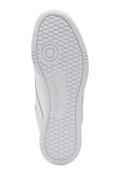 Reebok Classic CLUB C 85 Baskets Basses Ftwr White/ftwr White/core Black Unisex -Reebok Classic Soldes Magasin ea4e07909f154195a878be9748f417e2