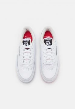 Reebok Classic CLUB C 85 UNISEX Baskets Basses Footwear White/vector Red -Reebok Classic Soldes Magasin eabdfe7790ae462e88bf2407a56a0ab5