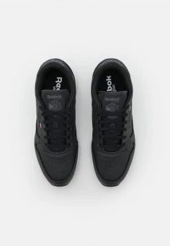 Reebok Classic Femme CLASSIC SP VEGAN Baskets Basses Core Black/pure Grey -Reebok Classic Soldes Magasin eae77fab9d9d459f9e0f0c7f0f8d5e36