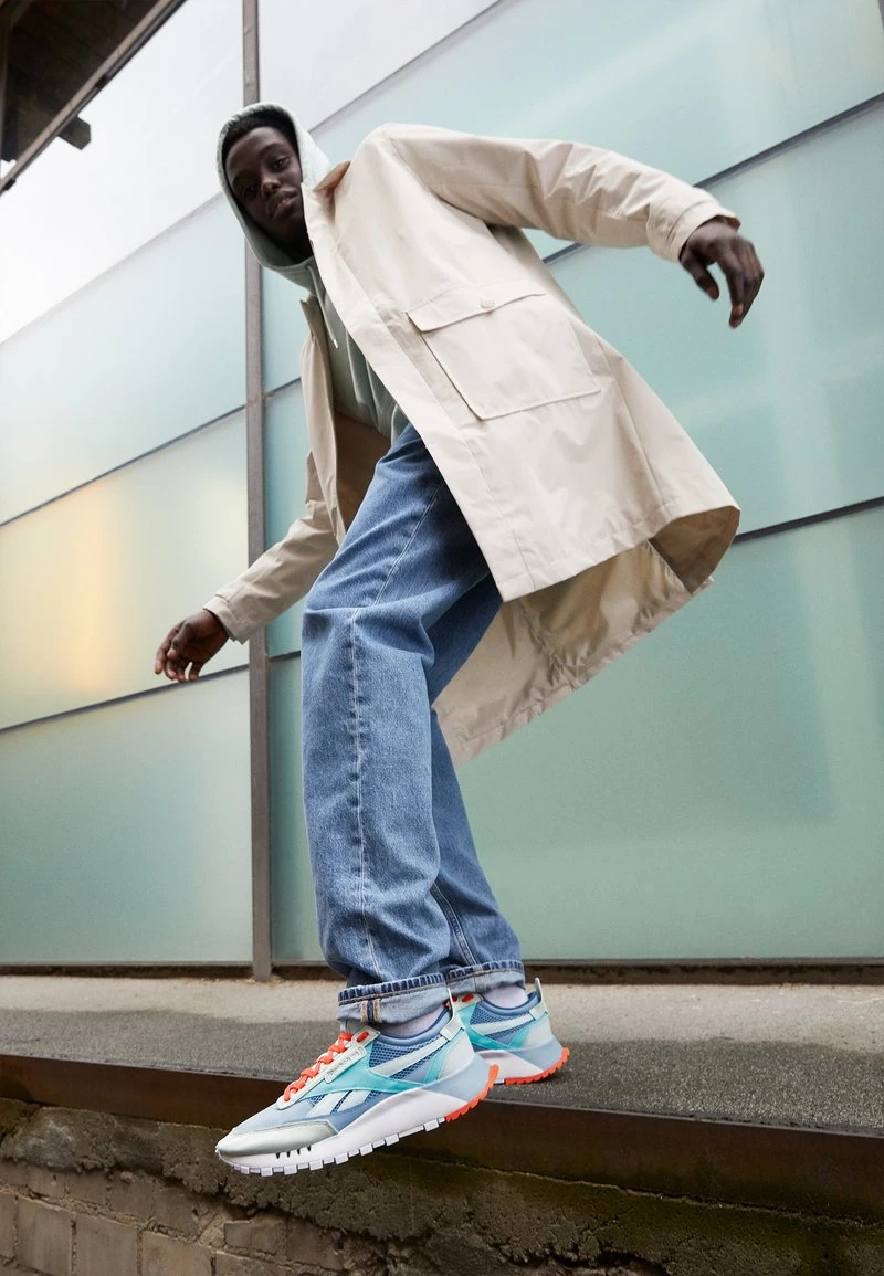 Reebok Classic CL LEGACY UNISEX Baskets Basses Chalk Blue/digital Glow/aqua Dust 1 Reebok Classic CL LEGACY UNISEX Baskets Basses Chalk Blue/digital Glow/aqua Dust