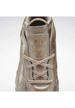 Reebok Classic Femme Baskets Basses Pink 18 Reebok Classic Femme Baskets Basses Pink -Reebok Classic Soldes Magasin ed4abebe4fe7472eb4b51220e403ebee