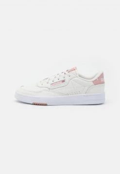 Reebok Classic COURT PEAK Baskets Basses Chalk/pantone Femme 7 Reebok Classic COURT PEAK Baskets Basses Chalk/pantone Femme -Reebok Classic Soldes Magasin ef728e96fc0c4aaba9323637efadd7c5