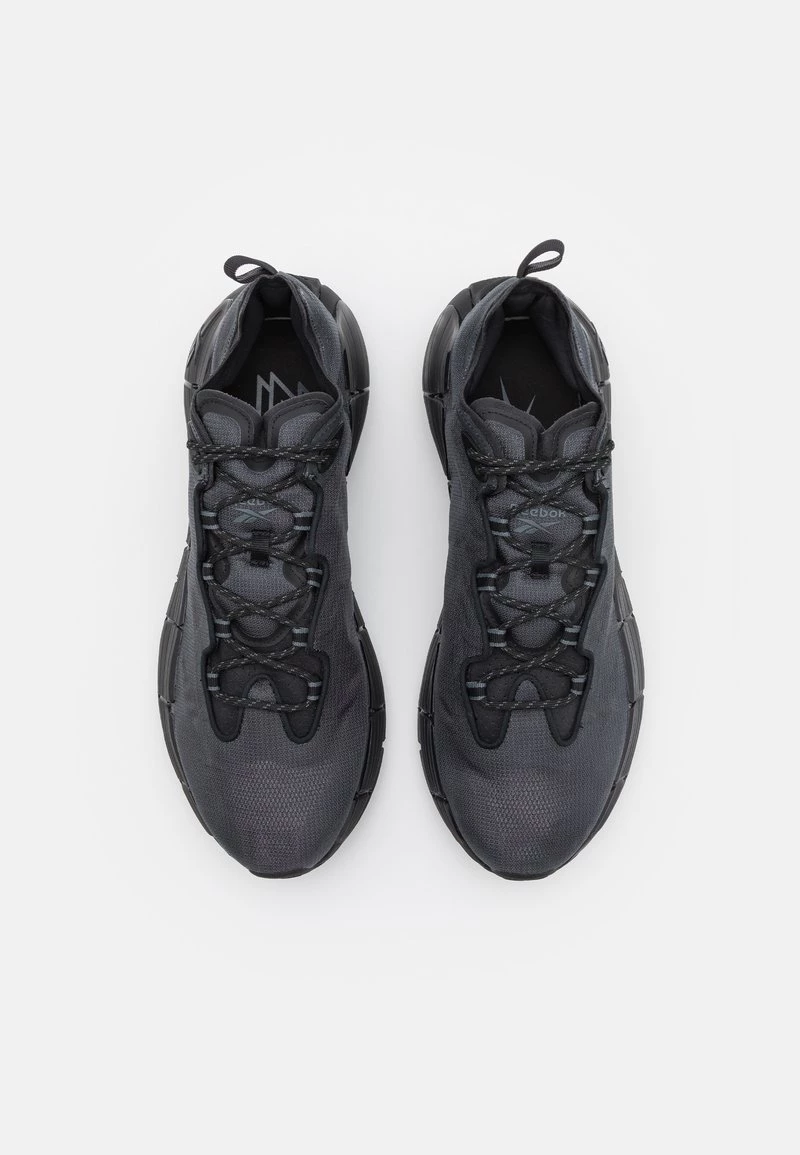 Reebok Classic ZIG KINETICA II UNISEX Baskets Basses Core Black 4 Reebok Classic ZIG KINETICA II UNISEX Baskets Basses Core Black – Image 4