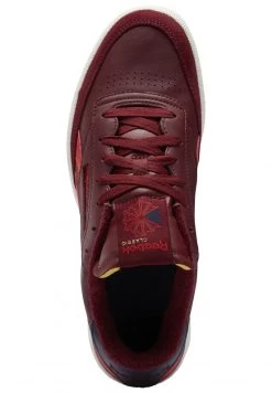 Reebok Classic CLUB C REVENGE Baskets Basses Classic Burgundy/cherry/vector Navy Unisex -Reebok Classic Soldes Magasin f622da207da149ee894778b0a1e82505
