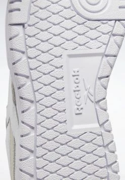 Reebok Classic Femme Baskets Basses White 16 Reebok Classic Femme Baskets Basses White -Reebok Classic Soldes Magasin f6a280c079e842029a59a1da9b2b1761