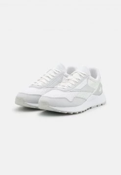 Reebok Classic LEGACY GROW UNISEX Baskets Basses Footwear White/pure Grey/opal Glow -Reebok Classic Soldes Magasin f7b99901c42644ab863dac439a2ad1ac