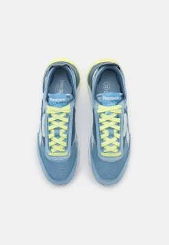 Reebok Classic Femme CL LEGACY Baskets Basses Chalk Blu/white -Reebok Classic Soldes Magasin f97f5eda35bb4a6c901cb3c8620e2f88