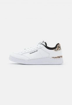 Reebok Classic Femme AD COURT Baskets Basses Footwear White/core Black -Reebok Classic Soldes Magasin fb7e027a39864818bc53841012fce1da