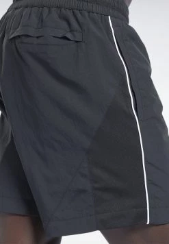 Reebok Classic Homme CL F FR Short Night Black -Reebok Classic Soldes Magasin fe5471ac65524d278392452eea1ec0d9