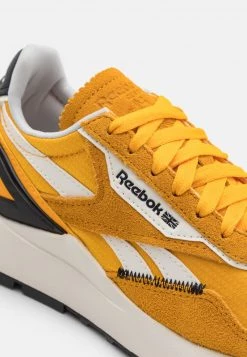 Reebok Classic CL LEGACY UNISEX Baskets Basses Collegiate Gold/chalk/black -Reebok Classic Soldes Magasin 0461de2712e74774a47e42f824d6f8b5