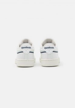 Reebok Classic CLUB C 85 VEGAN UNISEX Baskets Basses Chalk/gable Grey/vector Navy -Reebok Classic Soldes Magasin 0a84a54c322849ad87eef50910a9a2bb