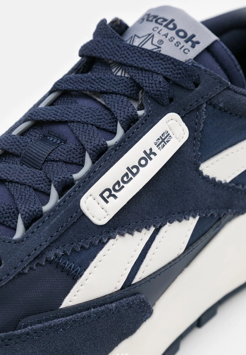 Reebok Classic CL LEGACY Baskets Basses Vector Navy/chalk/cold Grey Unisex 6 Reebok Classic CL LEGACY Baskets Basses Vector Navy/chalk/cold Grey Unisex – Image 6