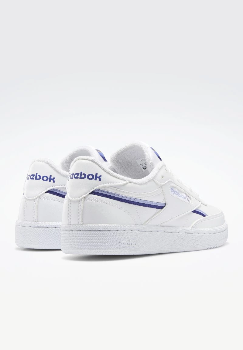 Reebok Classic Femme CLUB C 85 VEGAN Baskets Basses Ftwr White/lilac Glow/bold Purple 2 Reebok Classic Femme CLUB C 85 VEGAN Baskets Basses Ftwr White/lilac Glow/bold Purple – Image 2